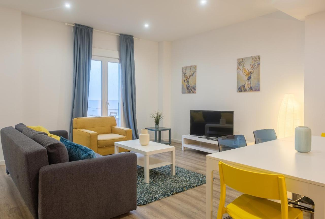 Bright, Brand New & Very Comfortable Apartment Valencia Luaran gambar