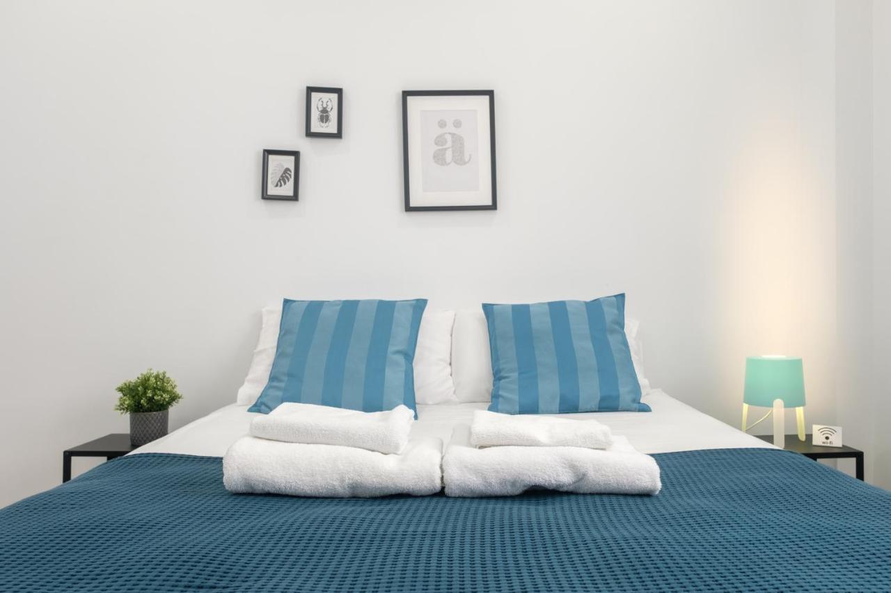Bright, Brand New & Very Comfortable Apartment Valencia Luaran gambar