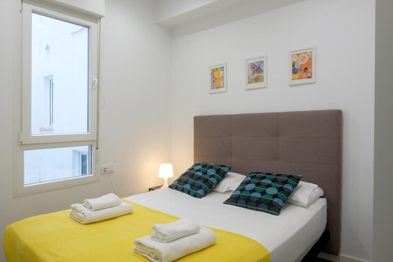 Bright, Brand New & Very Comfortable Apartment Valencia Luaran gambar
